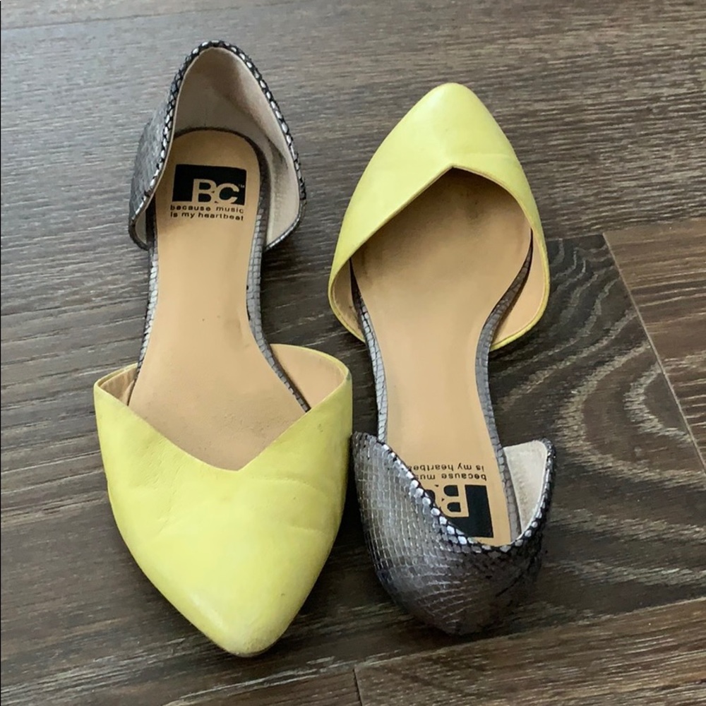 Silver/yellow flats